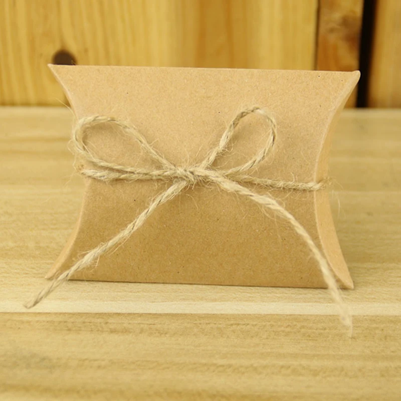 

100pcs Kraft Paper Pillow Box Wedding Candy Favor Boxes Set With Jute Twine Celebrations Graduations Banquets Invitation