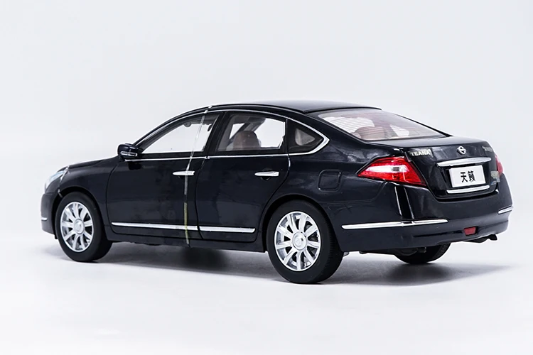 1:18 высокое тщательное NISSAN TEANA сплав модель автомобиля статические металлические модельные автомобили с оригинальной коробкой
