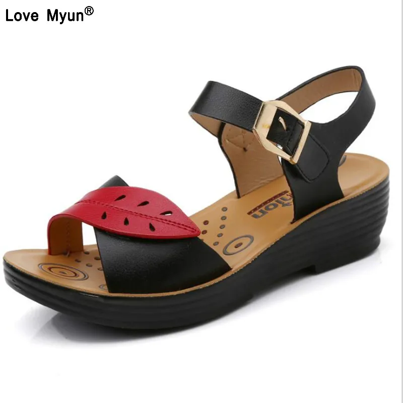 

Mother Sandals Genuine Leather Large Size Flat Sandals Summer Casual Comfortable Non - Slip In The Elderly Women Shoes 41 ghj89