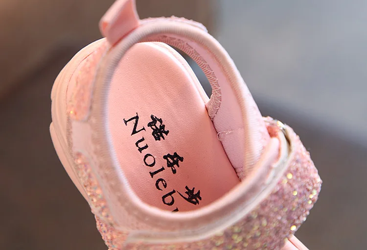 Новые модные летние сандалии с большим цветком обувь для маленьких девочек детские сандалии девушки принцесса мягкая обувь дети