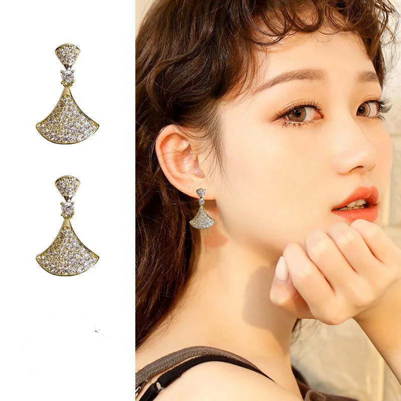 

S925 S needle New Style Temperament Earrings With Pure S Earrings Rhinestone Ear Clip Shining Earrings For Female