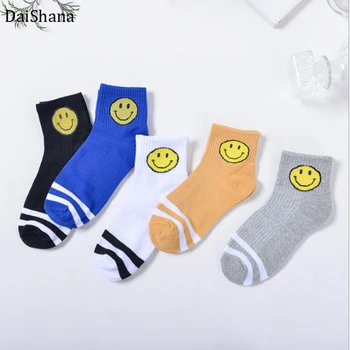 

Harajuku Cool Skateborad Short Smiling face Socks Art Women Fashion Cotton Hipster Cotton Colored AnKLE Female Casual Socks