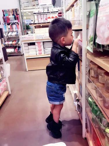 8643739899_1651400047