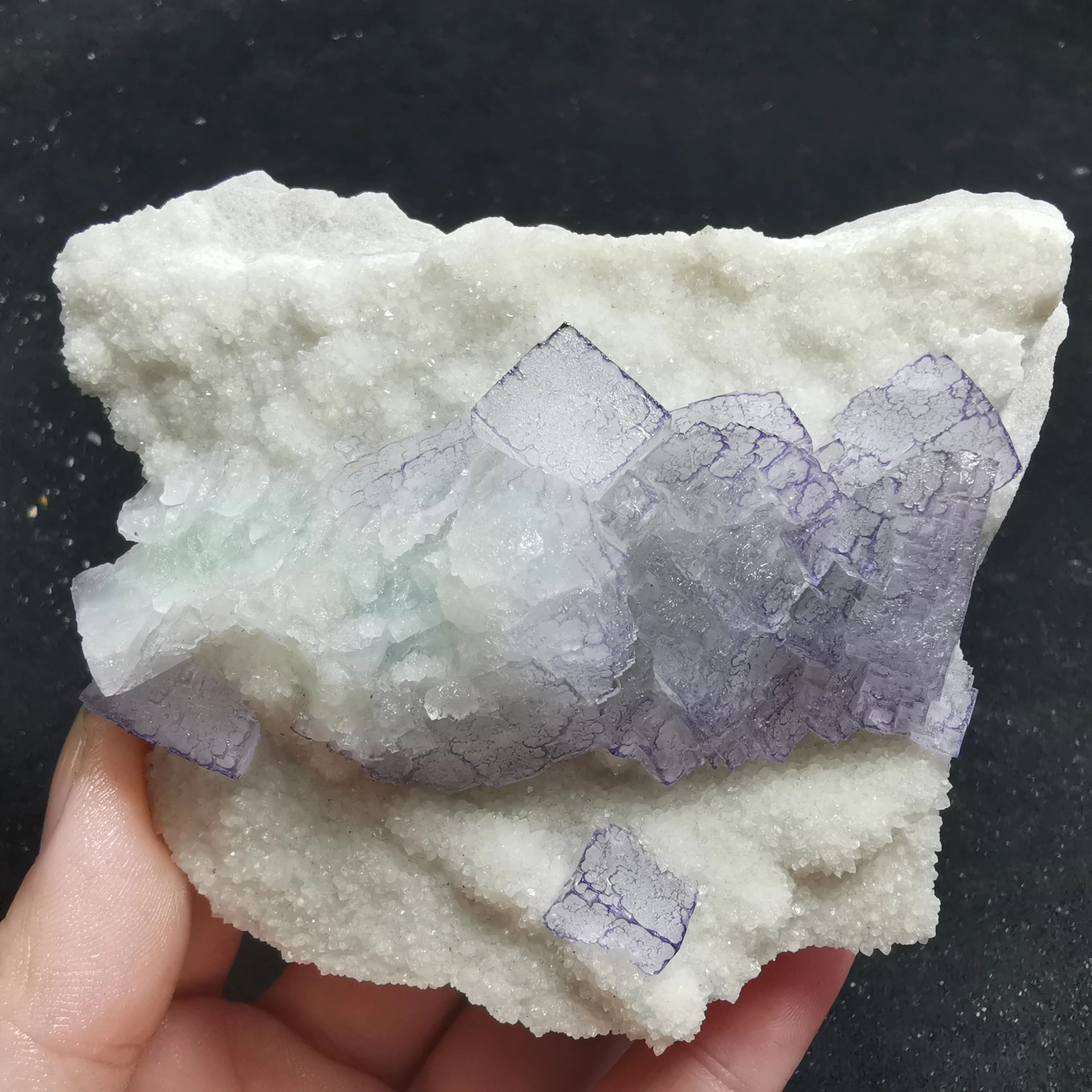 

181gRare natural stepped purple fluorite cluster mineral samples
