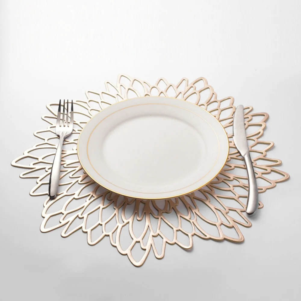 

38*38CM PVC Placemat For Dining Table Hollow Pad Coaster Pads Table Bowl Mats Plastique Creux Pad Rond Baroque Silver
