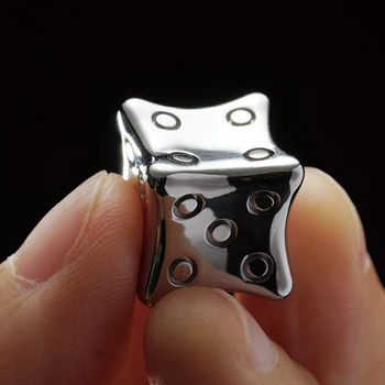 

2pcs Ultralight Titanium Dice Entertainment Game Accessories Bar Drinking Playing Game Tool Dice