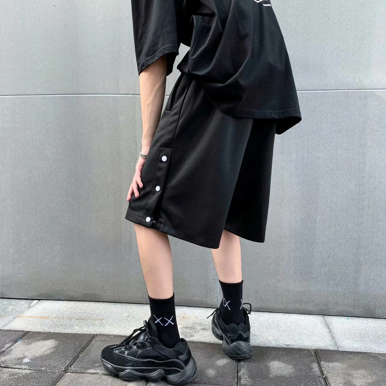 Punk Cargo Shorts Men Sports Harajuku Ins Clothing Men Loose Streetwear Plus Size Running Casual Male Extra Large Summer Shorts