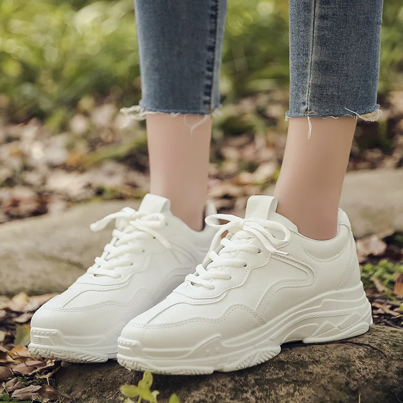 Women Sneakers 2019 Autumn New Fashion Breathable Students Chunky Off White Sports Shoes Lace Up Non Slip Flat Shoes Ladies