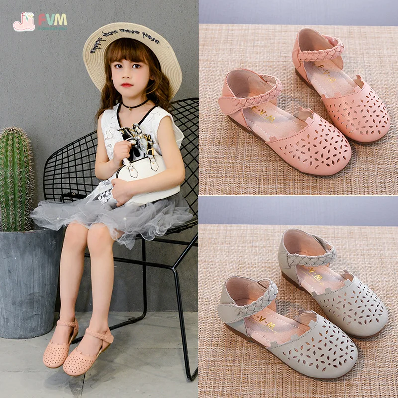 

Children's Shoes Baotou Sandals Fashion Summer Big Boy Princess Baby Leather Soft Bottom little girl shoes Hollowing out