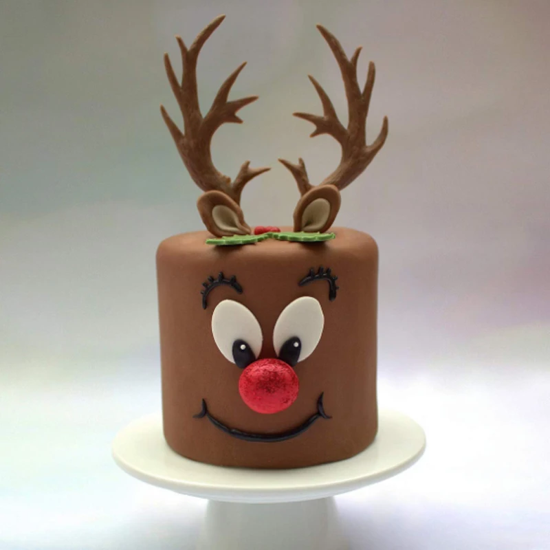Holiday Cake Pan Set W/Silicone Cake Mold-Reindeer W/Antler Mold 