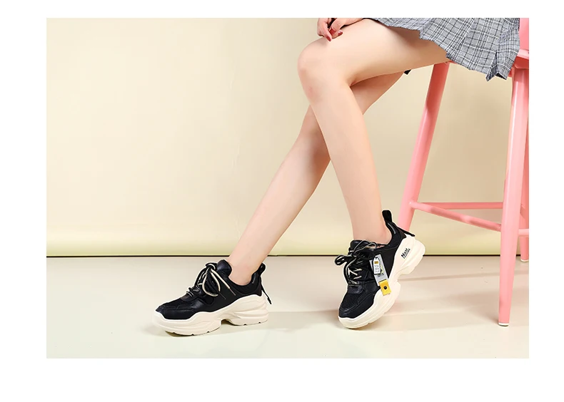 Женские кроссовки на толстой подошве со смайликом; обувь на плоской платформе со шнуровкой; Повседневные Дышащие женские кроссовки;