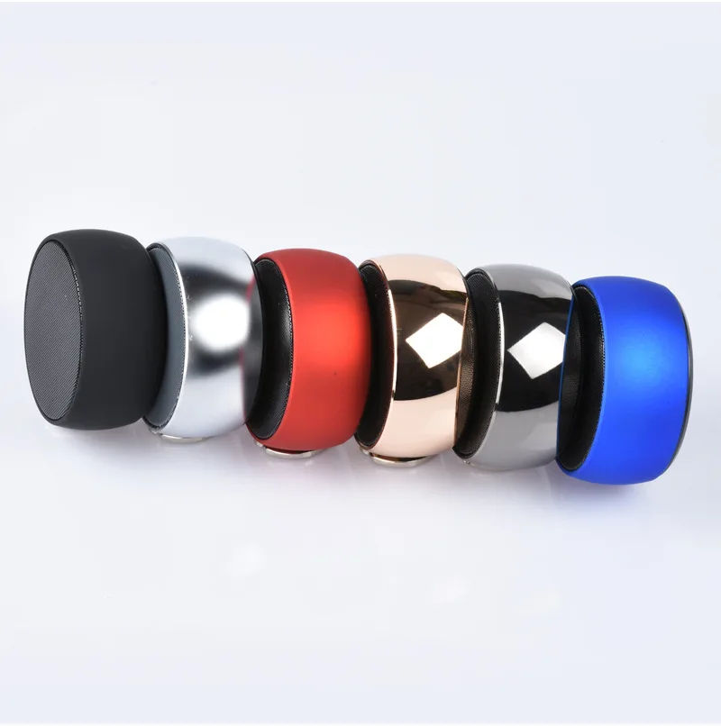 Bluetooth динамик с браслетом портативная карта тяжелый сабвуфер мобильный телефон Спорт на открытом воздухе Мини Bluetooth EY272