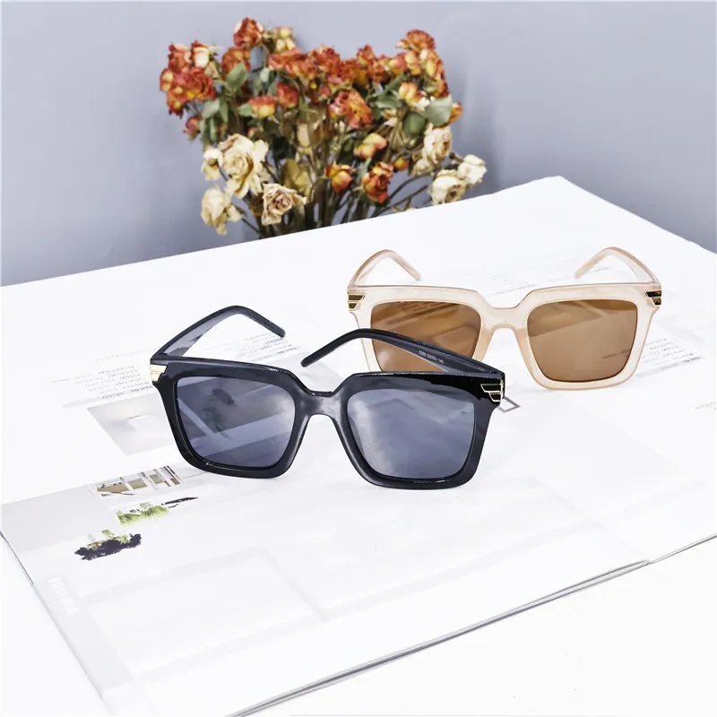 2022 Women's Oversized Square Sunglasses Retro Trend Frame Brand Desiger Shade Sun Glasses Popular Outdoor UV Protection UV400 square sunglasses