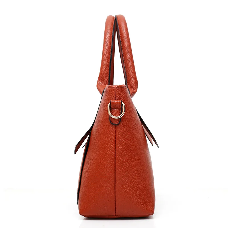 

Bag 2017 New Style Fashion Different Size Bags Three-piece Set Embossed Leather Crossbody Bag Handbag Middle-aged Mom