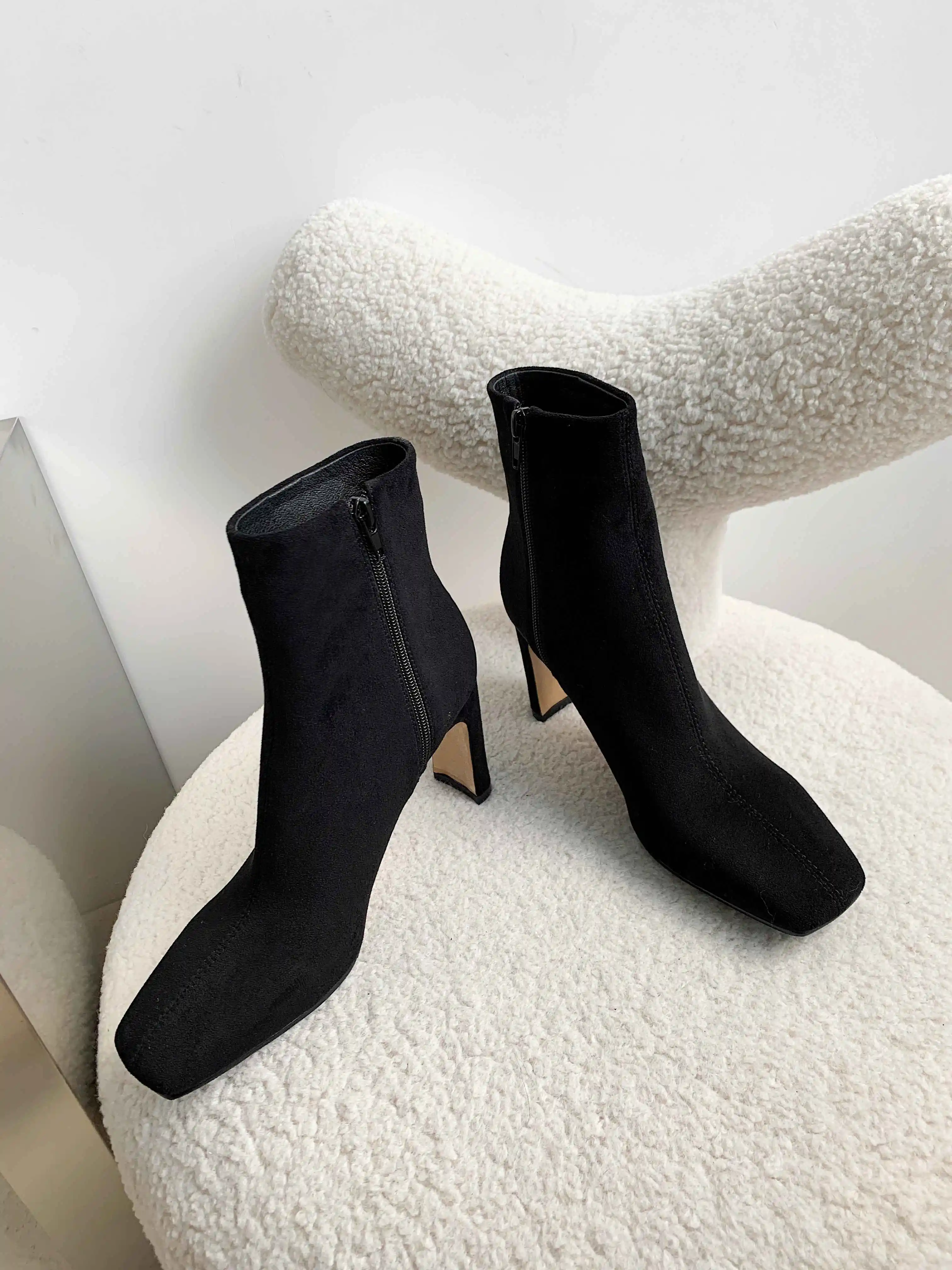 Krazing pot Chelsea boots real leather stone pattern high street fashion square toe thick high heel zip gorgeous ankle boots L61
