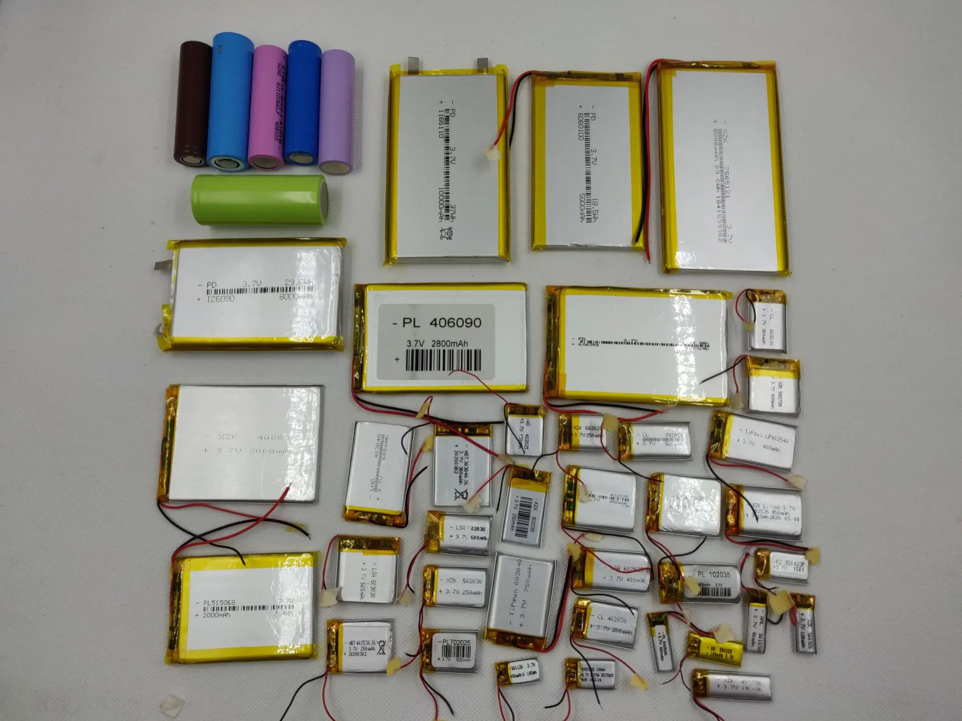 053040 600MAH polymer battery factory direct batteries | Электроника