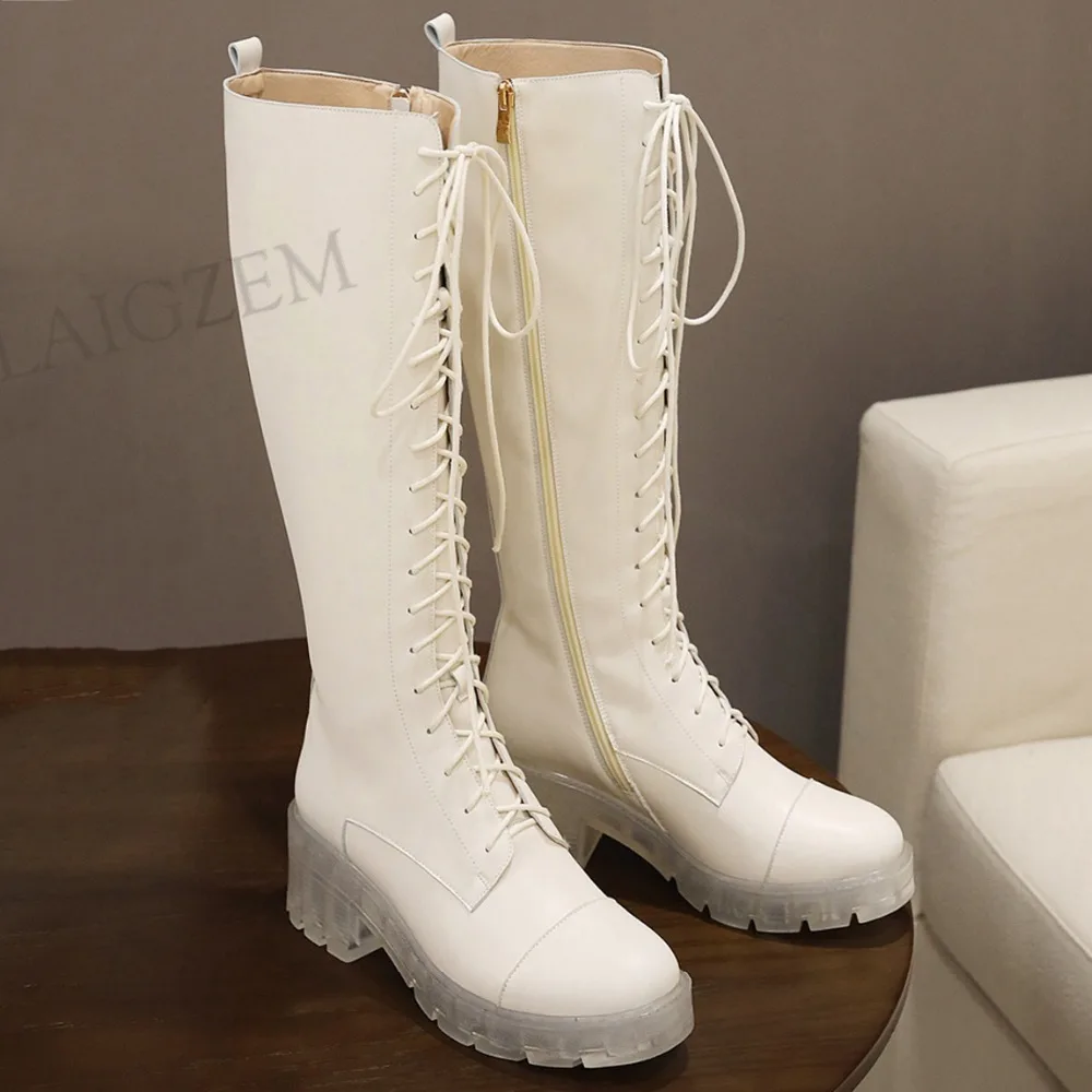 3V7A0951