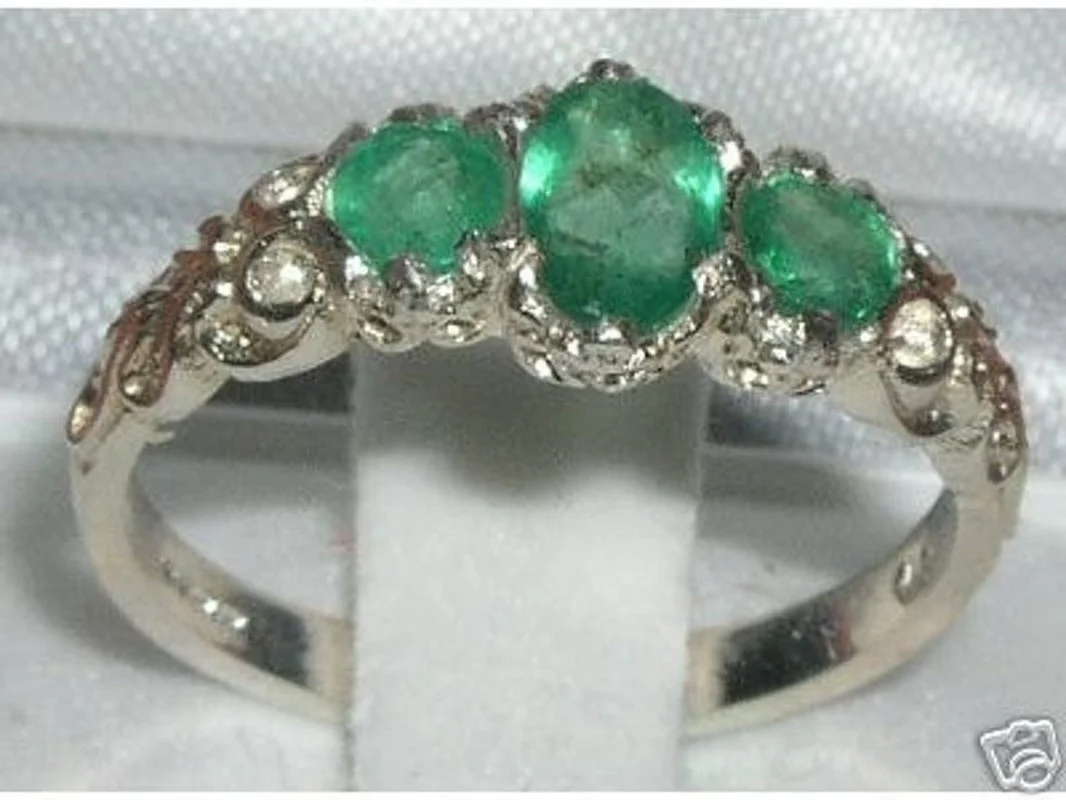 

Fashion Green Diamond Engagement Wedding Love Gift Ring Size 6-10