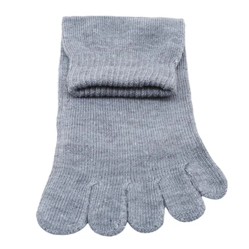 

1 Pair New Autumn Winter Warm Style Unisx Men Women Five Finger Toe Sock 5 Colors