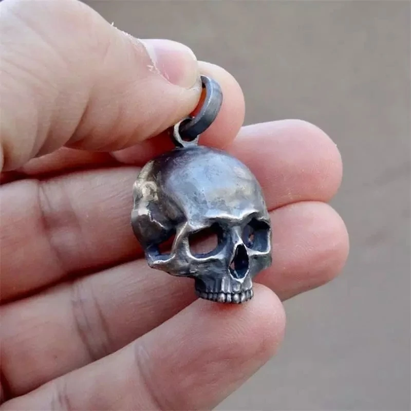 EYHIMD-Unique-Black-Skull-Pendant-Necklace-316L-Stainless-Steel-Pendant-Mens-Punk-Biker-Jewelry-Gifts.jpg_.webp_Q90.jpg_.webp_.webp (4)