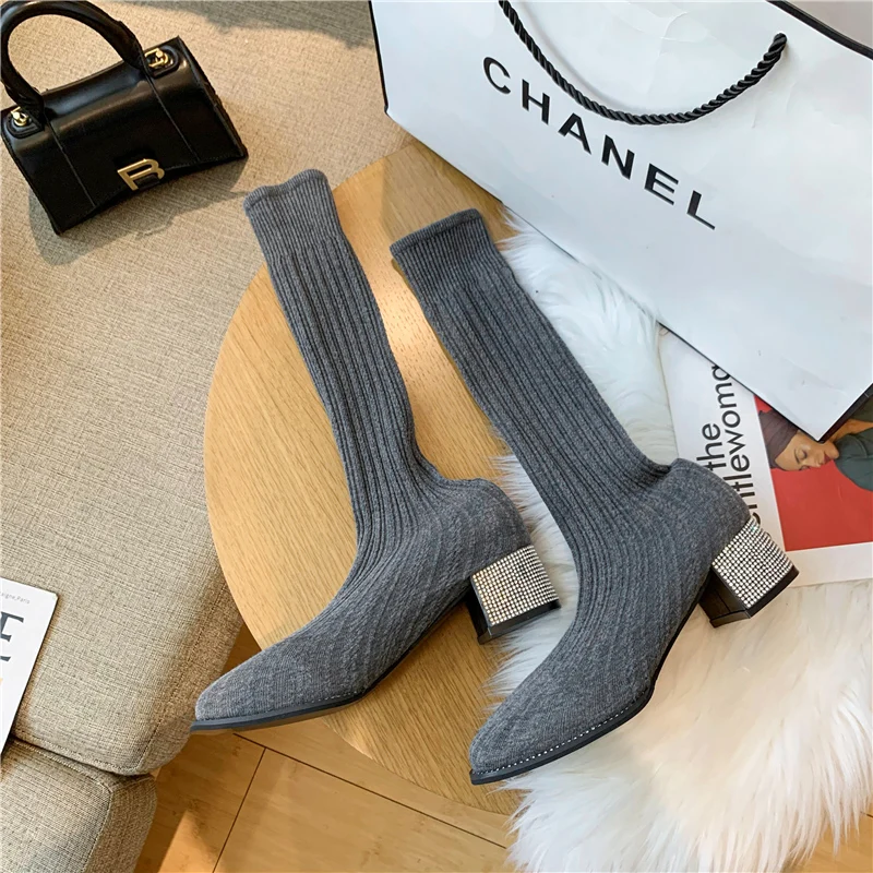 2020090312068060067834w3024h3024