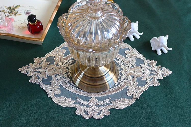 H9aae233ec5e64f0b967bcf29b8701253j Oval 28x42cm European Luxury Lace Embroidered Restaurant Velvet Placemat Small Balcony Coffee Cup Table Mat Vase Pad Coaster Mallzona