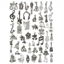 50 unids/lote mezcla de abalorios musicales, colgante de instrumentos clásicos, micrófono de guitarra, violín, bricolaje, fabricación de joyas