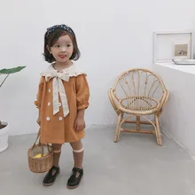 Осенние повседневные платья с большим отложным воротником и милым бантом для девочек детское хлопковое двубортное платье большого размера От 1 до 7 лет