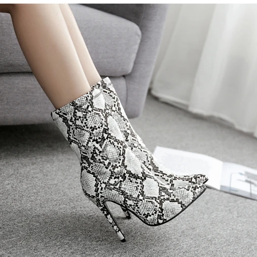 

LIDIAN NEW FASHION SNAKE PRINT PU SHORT BOOTS POINTED TOE HIGH THIN HEELS
