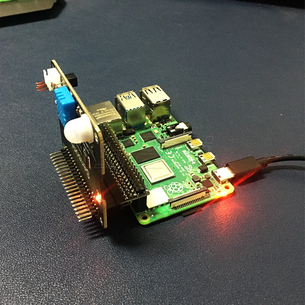 Плата разработки сенсорного концентратора 52Pi DockerPi один из модуля серии Docker Pi для