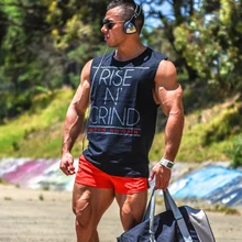 

2Pcs/Lot New Summer Men's Muscular Waistcoat Leisure Sports Fitness Vest High-Quality Cotton Charm Sleeveless Men's T-shirt Vest