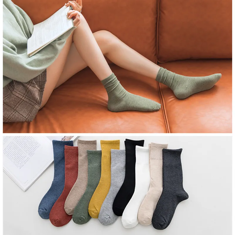 Korean version of autumn and winter models cute socks straight cat combed cotton socks candy color cotton socks