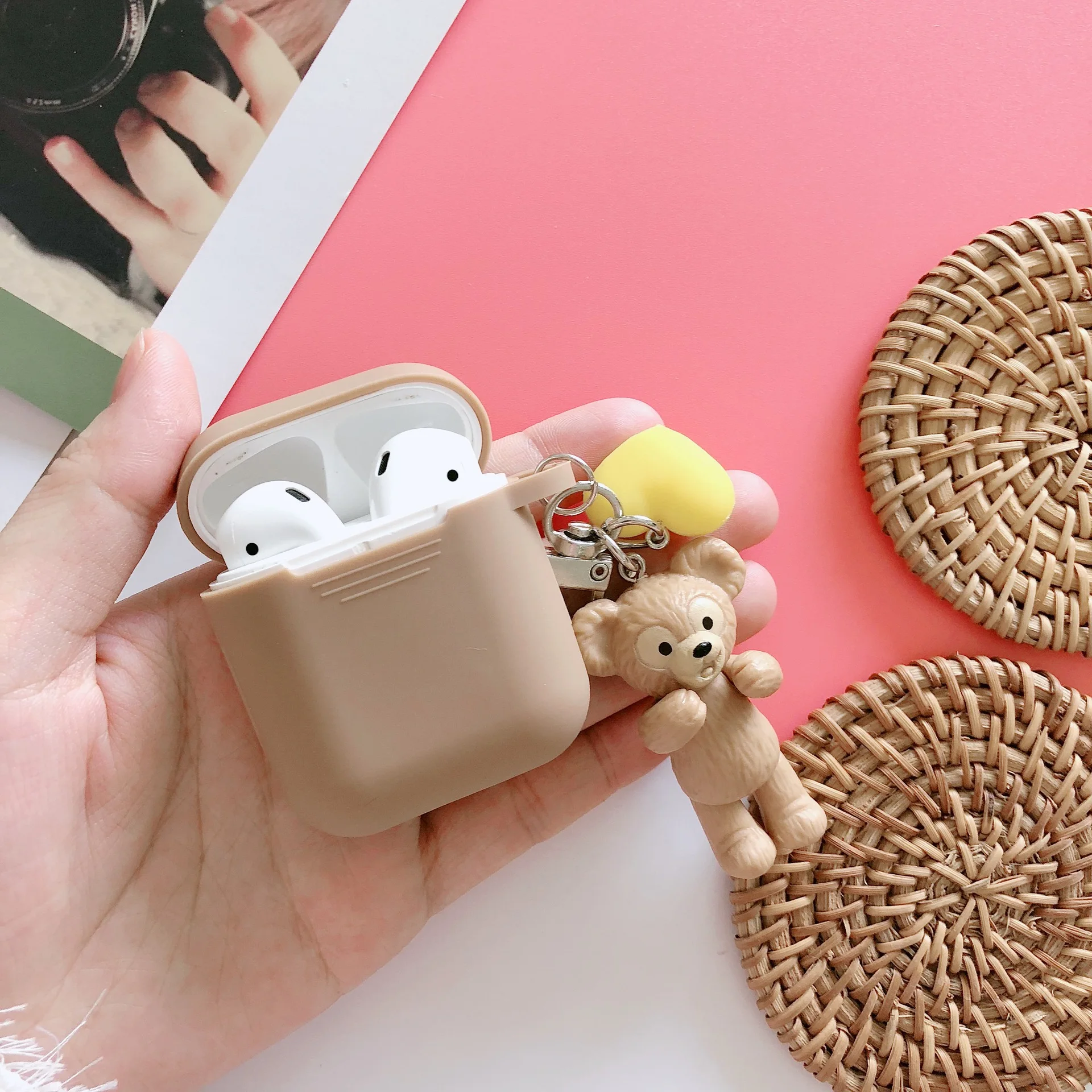 Японская Милая мультяшная гарнитура чехол для AirPods Cinnamoroll Melody Kuromi Buzz Toy беспроводной Bluetooth наушники чехол s с подвеской - Цвет: Coffee