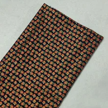 Золотое Тиснение по всей поверхности зеленый лист красный цветок напечатанный хлопок ткань 50x105 см цветочный ткань пэчворк для одежды платье домашний декор