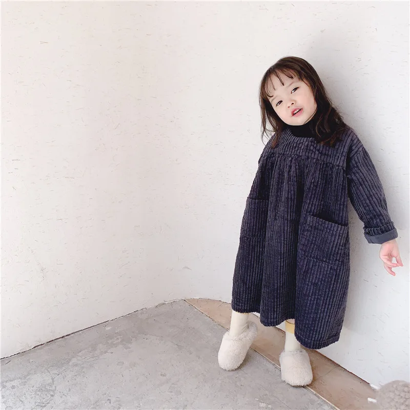 1979 г. Осень-зима, Новое Детское вельветовое платье корейского бренда 19913 г., свободные длинные платья с высоким воротником для девочек от 1 до 5 лет