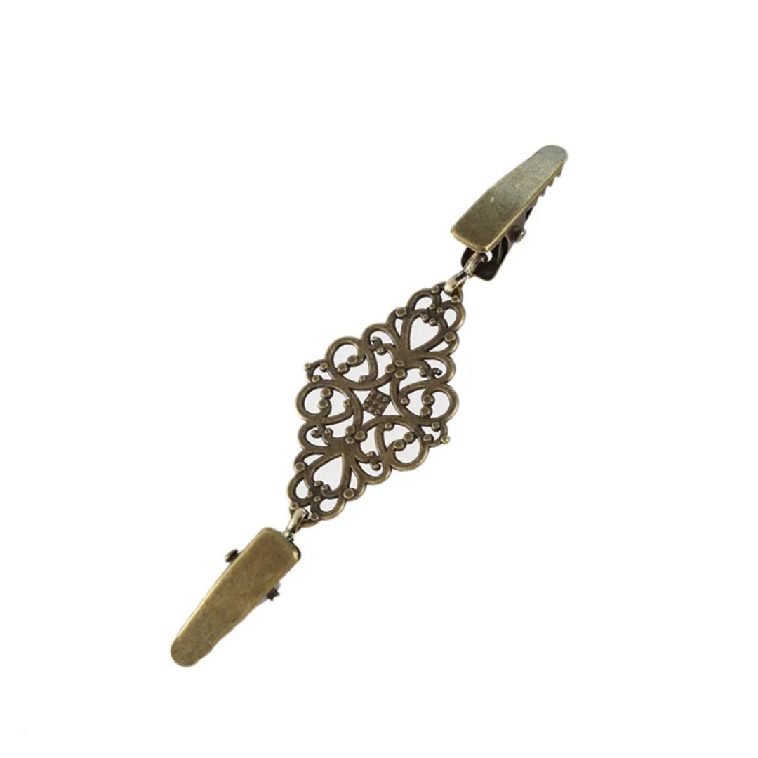 Vintage Bronze/Silver Hollow Flower Women Brooch Elegant Cute Butterfly Shape Sweater Cardigan Shirt Collar Clip Clothes Pins