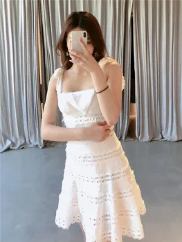 

Noble France Asia Strap Lace Mini Dress Women Party Slim Hollow Out Square Collar Short Dresses Sweet Lady holiday Pop Jupe