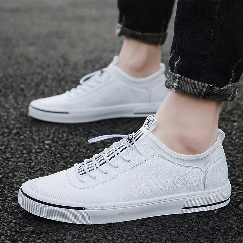 

Genuine Leather white shoes Men Sneakers Leather Fashion Casual Breathable Shoes outdoor Student trend wild flats shoes men