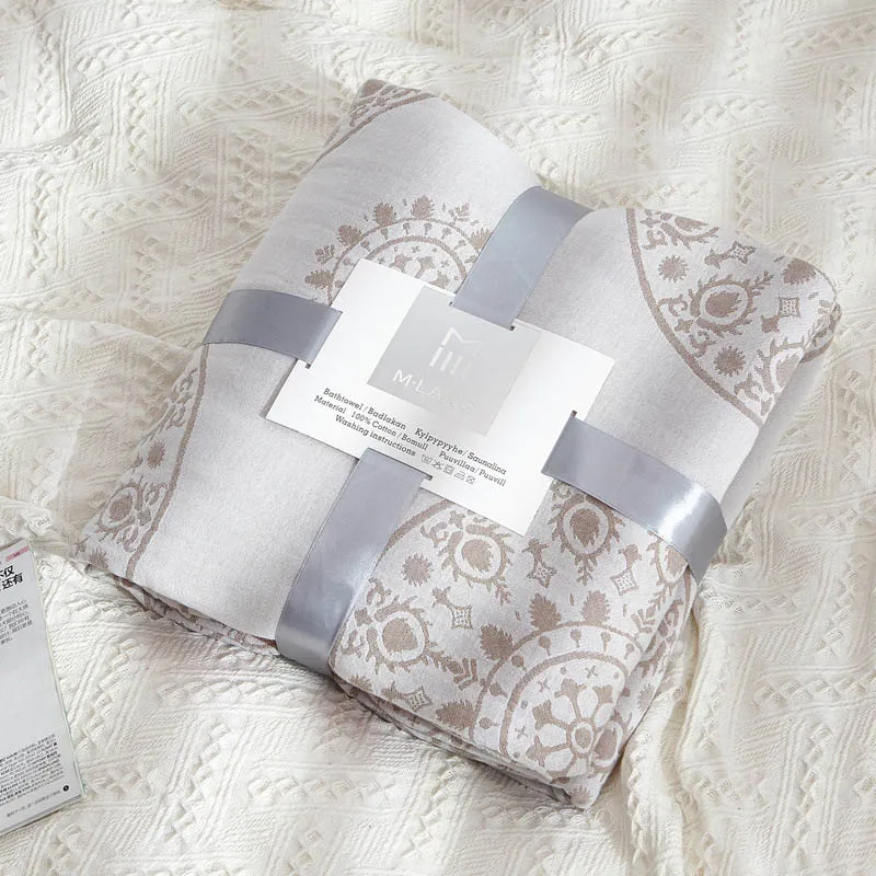 Bys04_LightGrayCeladon