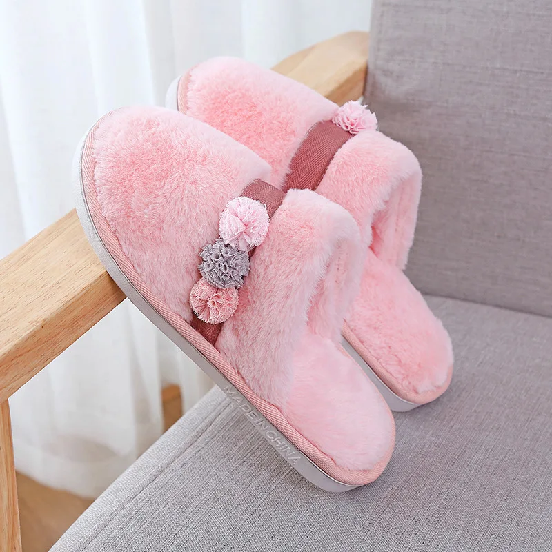 

ZHENZHOU 2019 Winter indoor shoes Women's shoes warm winter cotton slippers Thicken soles Indoor wooden floor home slippers
