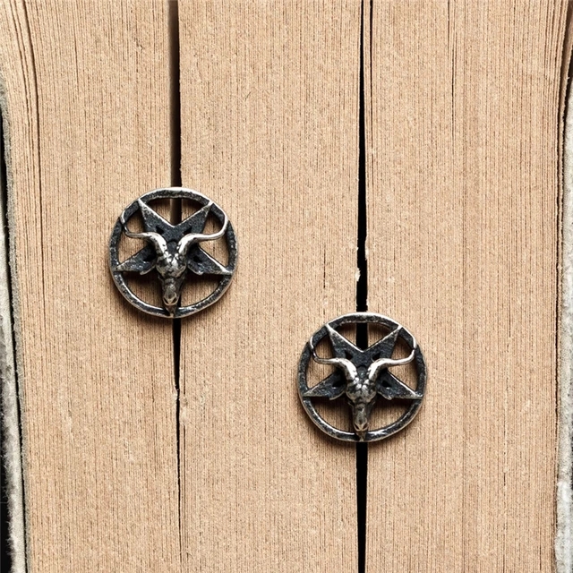 "L'Occulte" Boucles d'oreille crâne démon design