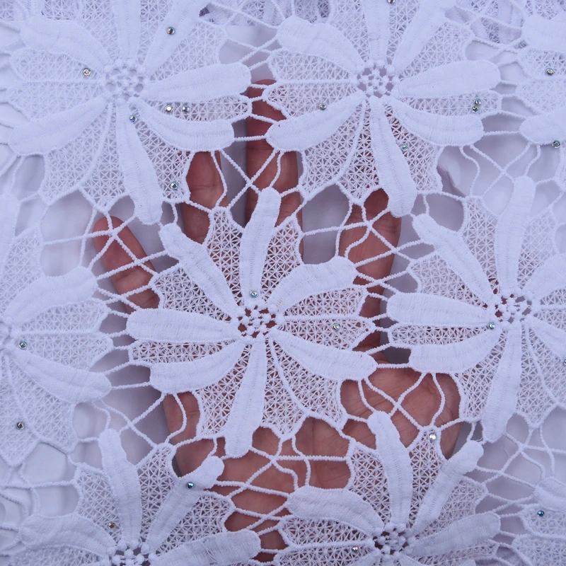 H0052cd0700b74afdb09157822da7b3a5T