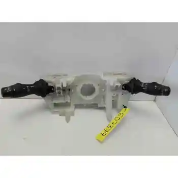 

255670019R COMMAND MULTIFUNCTION RENAULT MEGANE III SALOON 5 P