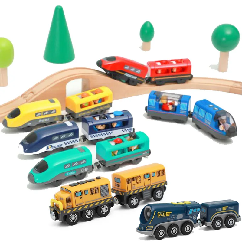 Set di treni elettrici giocattoli modello di treno auto elettrica adatta per ferrovia in legno treno in legno pista regalo di natale per bambini