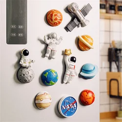 Space Astronaut Refrigerator Magnet Creative Personality 3D Magnet Home Decoration Message Magnet Sticker Kitchen Decoration