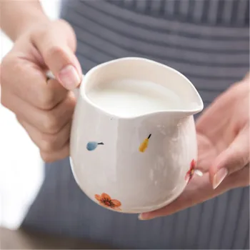 

Nordic ins style teapot color hand-painted water jug European-style Japanese ceramic pointed milk jug coffee pot teapot jg3