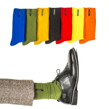 

New Men's Fashion Colorful Week Socks Hipster Yellow Green Cool Socks High Thigh Novelty Tube Socks Fall Winter Streetwear