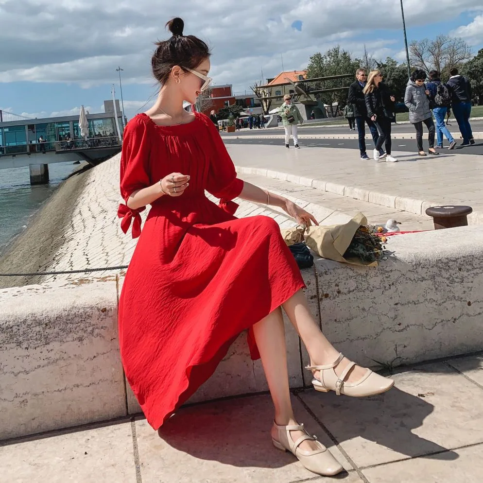 

Photo Shoot CHIC Platycodon Grandiflorum First Love Ladies' Red Square Collar Tied Knot Puff Sleeve Waist Hugging Mid-length Big