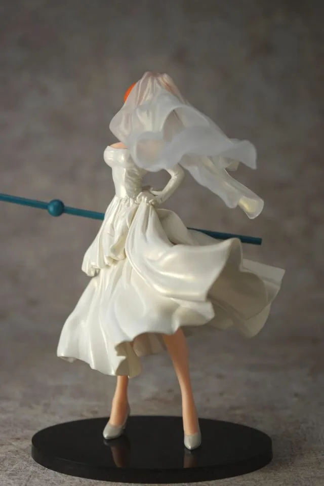 

One Piece Modeling King the Battle over the Dome 4 Nami Wedding Dress Group Vertical Type Prize Figure Boxed Garage Kit