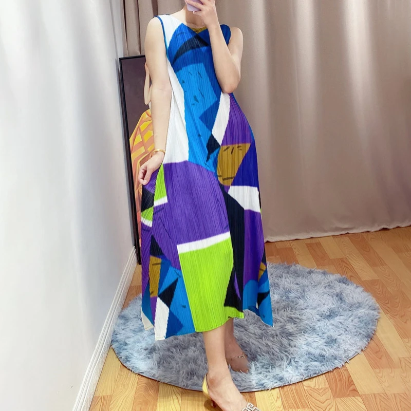 [DEAT] 2020 New Summer Fashion Pleated Dress Women Hit Color Print Csaul Sleeveless Loose Over Size Elegant Round Collar TX069